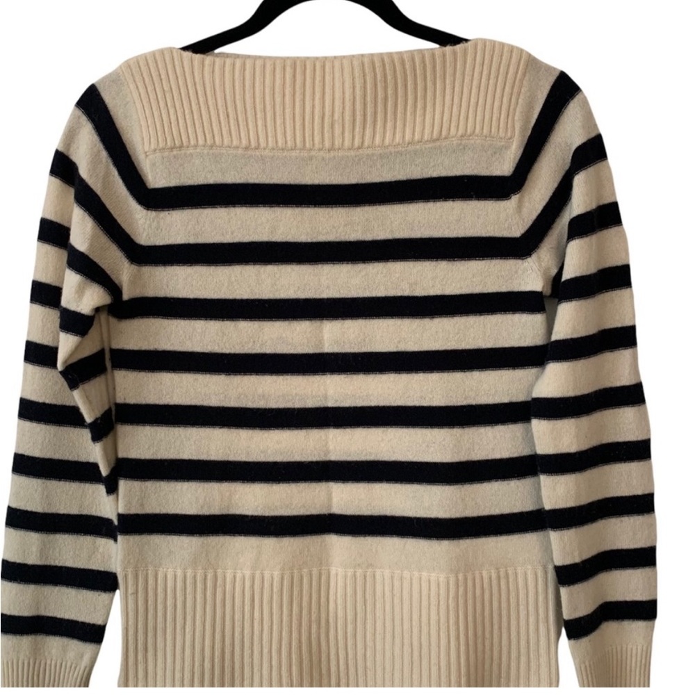 100% cashmere sweater